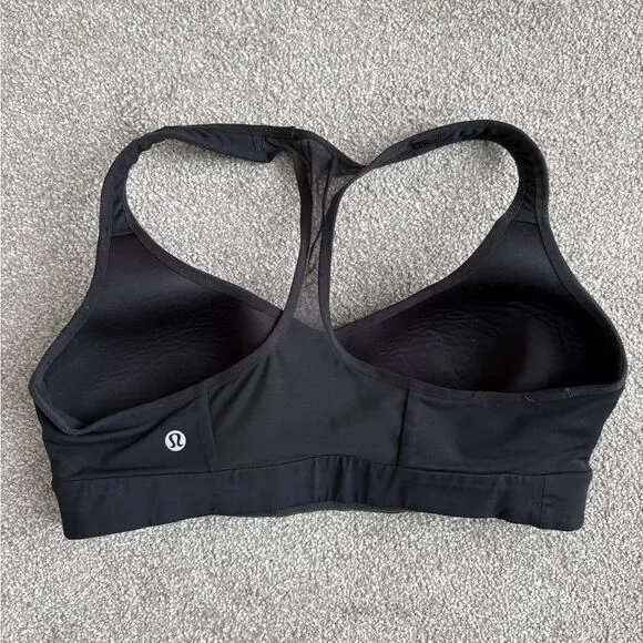 Lululemon Speed Up Bra - high support C/D cup. - Picture 4 of 5